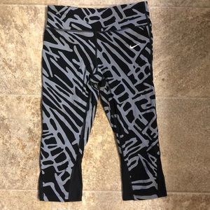 Nike leggings
